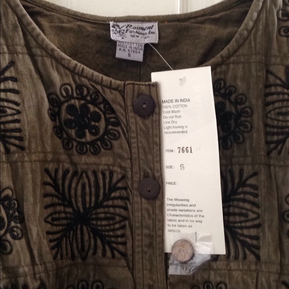 FINAL MARKDOWN Ladies' Embroidered Unlined Jacket small - Picture 2 of 5